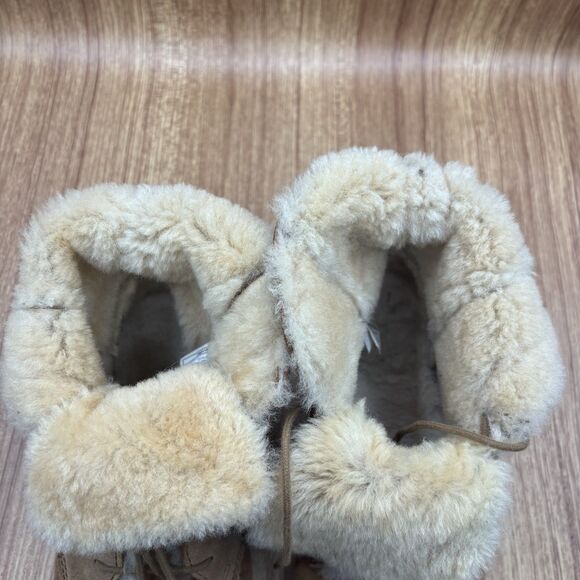 UGG QUINCY WOMEN ANKEL BOOTS SUEDE CHESTNUT US 9.5/ UK 7.5 /EU 40.5 - Picture 11 of 11